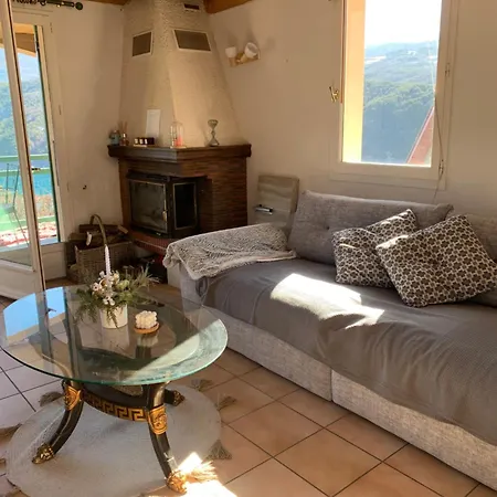 Maison De Montagne Au Bord Du * Le Sauze-du-lac